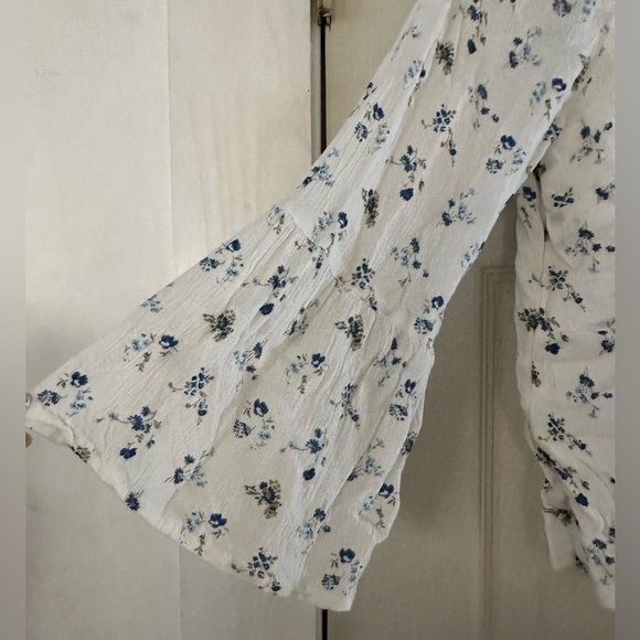 Floral Tiefront button-down - Picture 2 of 5